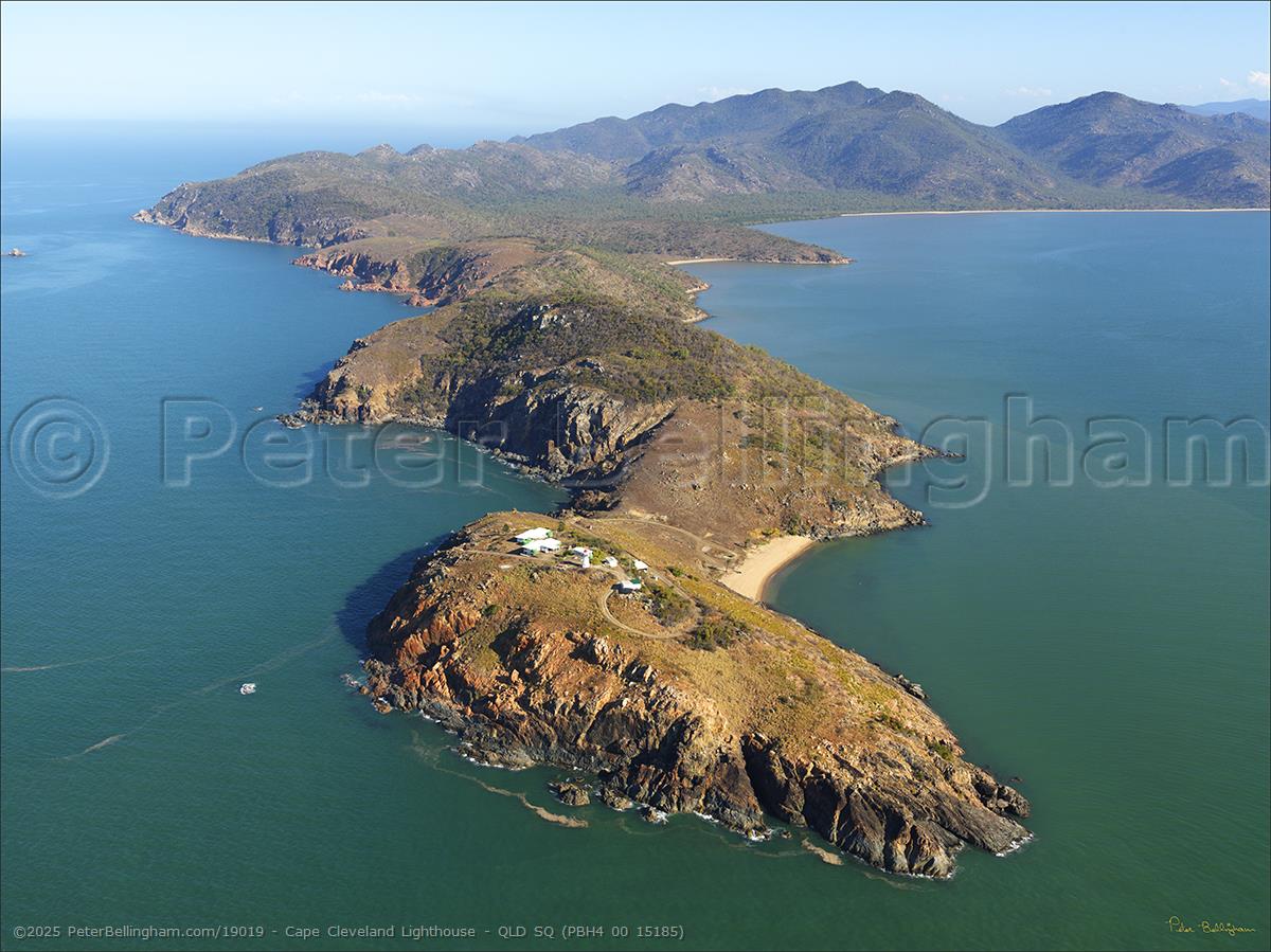 Peter Bellingham Photography Cape Cleveland Lighthouse - QLD SQ (PBH4 00 15185)